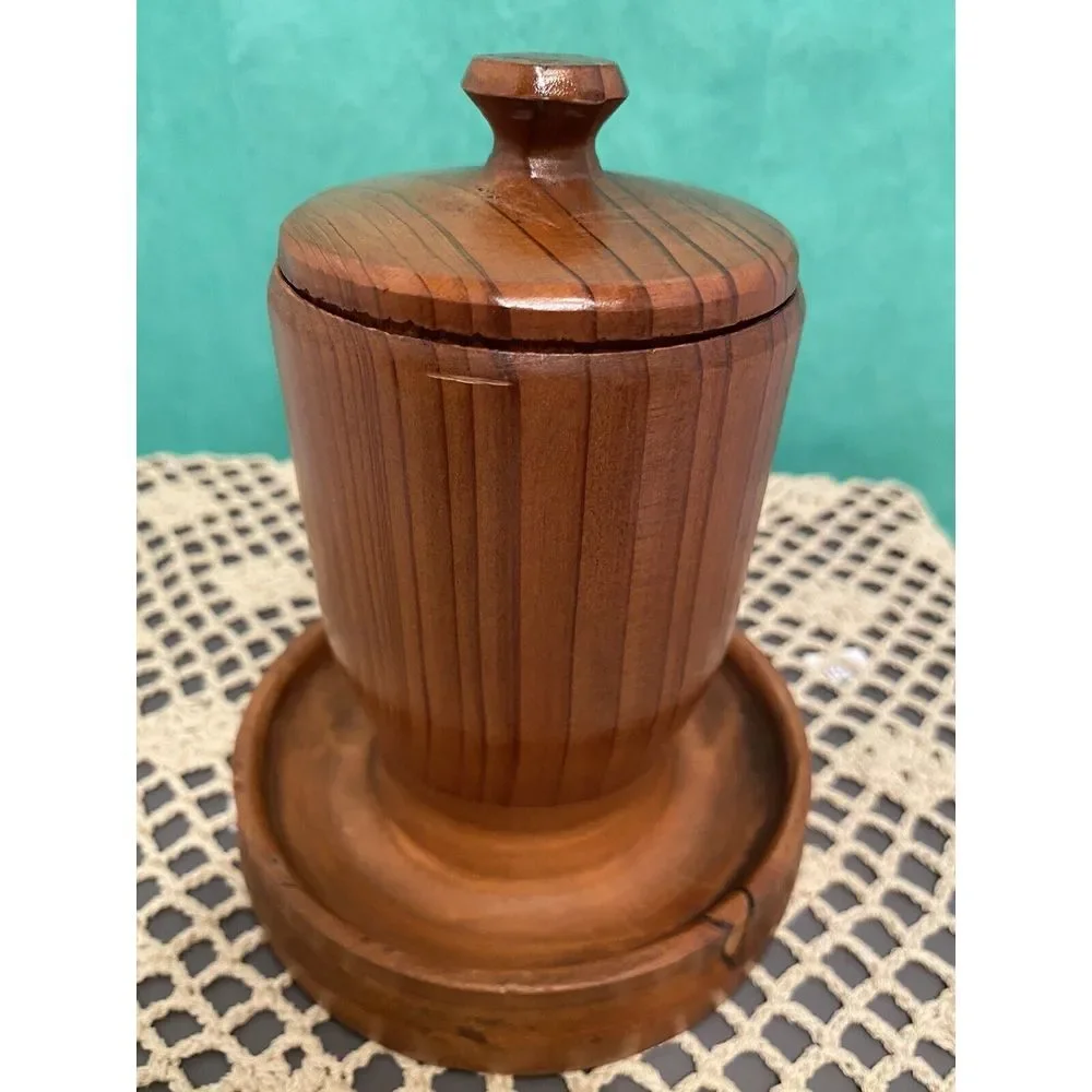Antique Turned Maple Wood Lidded Cylindric Canister Lid Having Button Cap Finial